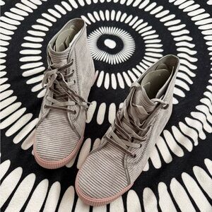 Toms Camarillo Sneakers